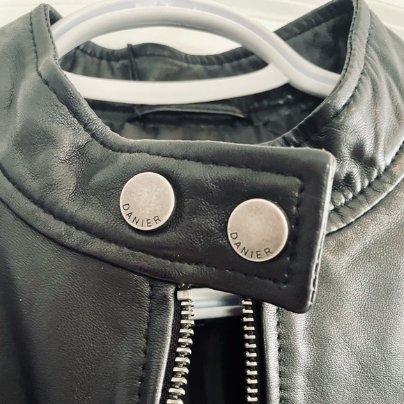 Brand NEW Genuine Leather Coat - Danier - Picture 8 of 16